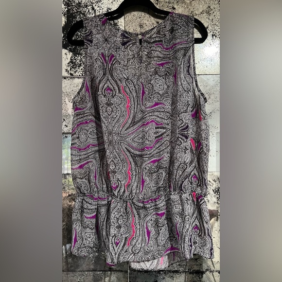 Lane Bryant Paisley Print Sleeveless Blouse, Size 18/20 - Picture 3 of 5